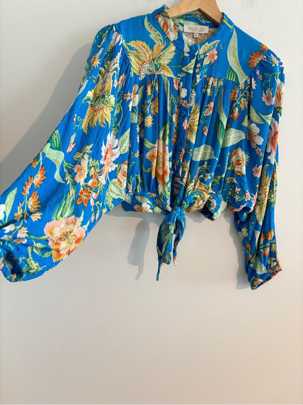Rachel Zoe Size S bohemian-style cropped tie front Teal-Blue Floral Blouse